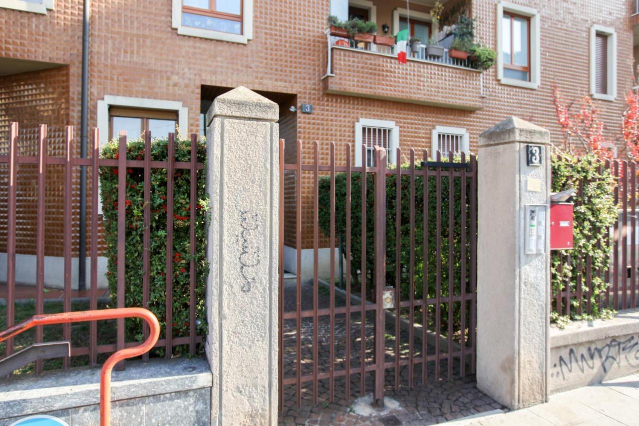Dada 2Bd App - Nuovo In Centro Zona Navigli Lägenhet Milano Exteriör bild